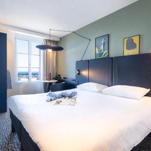 Standard Double Room Sea View 
