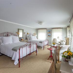 Quadruple Room with Balcony