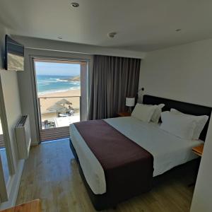 Double Room with Balcony  and Frontal Sea View