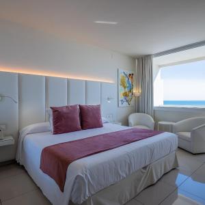 Standard Double Room with Sea View