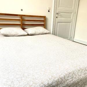 Deluxe Double Room with Shower