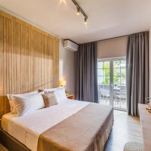 Standard Double or Twin Room with Inland View