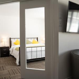 Superior King Suite