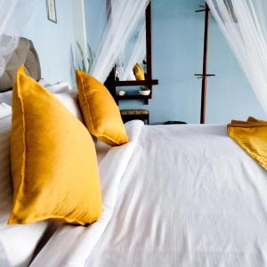 King Room with Mountain View