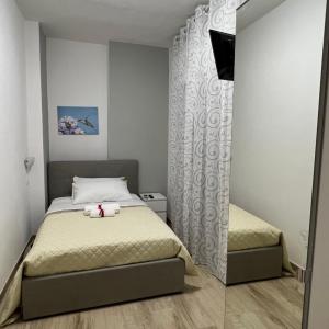 Single Room with Private Bathroom