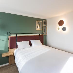 Superior Room - 1 Double Bed