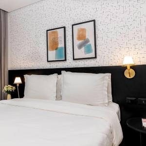 Premium Smart Room - 1 Double Bed