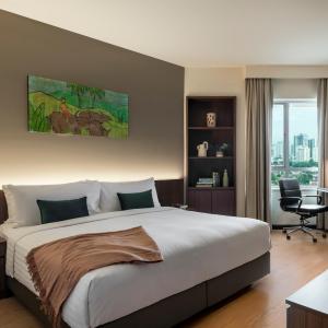 One-Bedroom Premier King