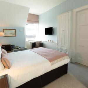 Cozy Double Room