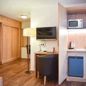Large Double Room with Balcony