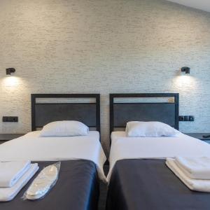 Twin Room with Private Bathroom