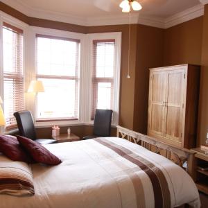 King Double Ensuite - Ground Floor - Room 2