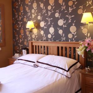 Double Ensuite - Ground Floor - Room 1