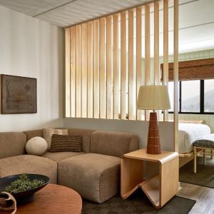 King Junior Suite
