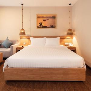 Deluxe Double or Twin Room with Sea View