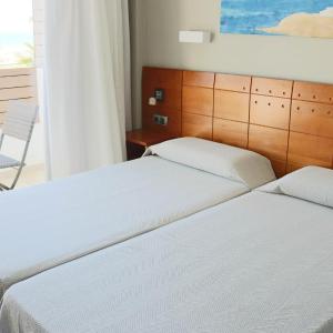 Twin Room with Sea View