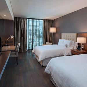 Presidential Suite, Club lounge access, Valley view