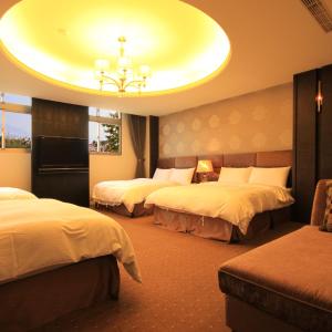Standard Family Room