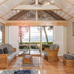 Bungalow - Beach Front