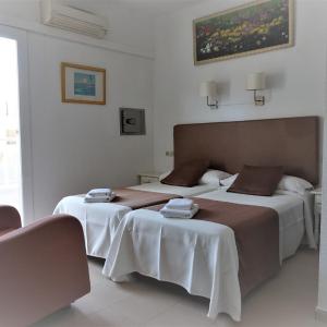 Twin Room with Extra Bed