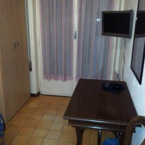 Single Room with Private Bathroom