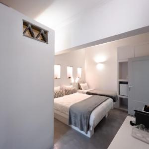 Basic Triple Room