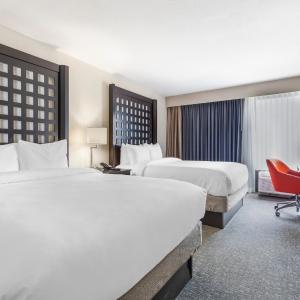 Queen Room with Two Queen Beds - Non-Smoking