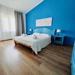 Double Room with Balcony and Sea View