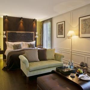 Superior Room with Terrace and Lake View