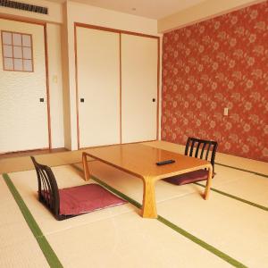 Japanese-Style Quadruple Room