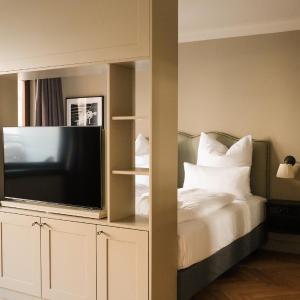 Superior Suite with Balcony