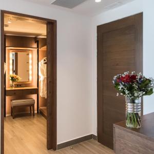 Ambassador Wellbeing Suite with Private Pool Soul Steam or Soul Sauna and Gym