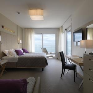 Premium Double or Twin Room with Sea View
