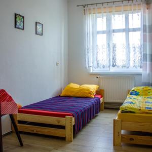 Small Double Room with Shared Bathroom