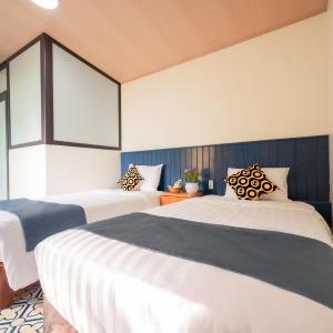 Bungalow Double/Twin with Garden View