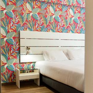 Deluxe Double or Twin Room with shared bathroom
