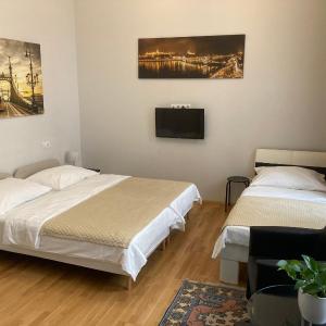 Large Twin Room
