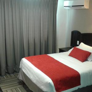 Double Room with One Double Bed - Non-Smoking