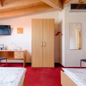 Attic Quadruple Room