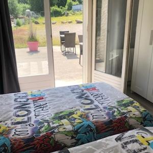 Twin Room with Mountain View