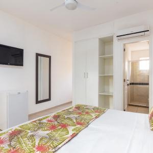 Suite with Garden View