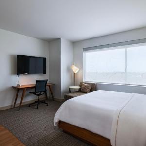 King Room with City View