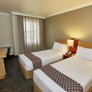 Standard Twin Room - Non-Smoking