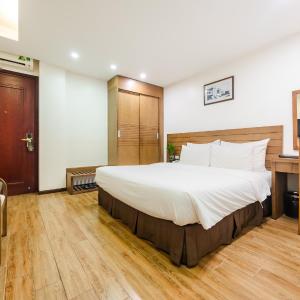 Deluxe Double Room with Bath