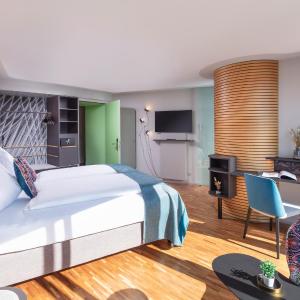 Park Double Room with Balcony
