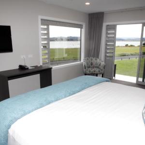 Deluxe Double or Twin Room with Sea View