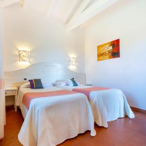 Standard Double Room with Garden View - Galanias 