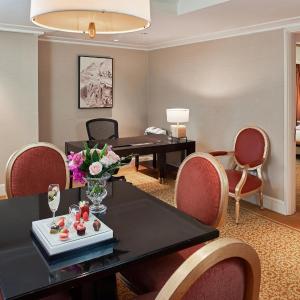 Ambassador Suite
