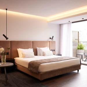 Teight Penthouse Suite