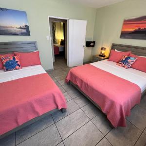 Room 6, Two-Bedroom Apartment with Terrace